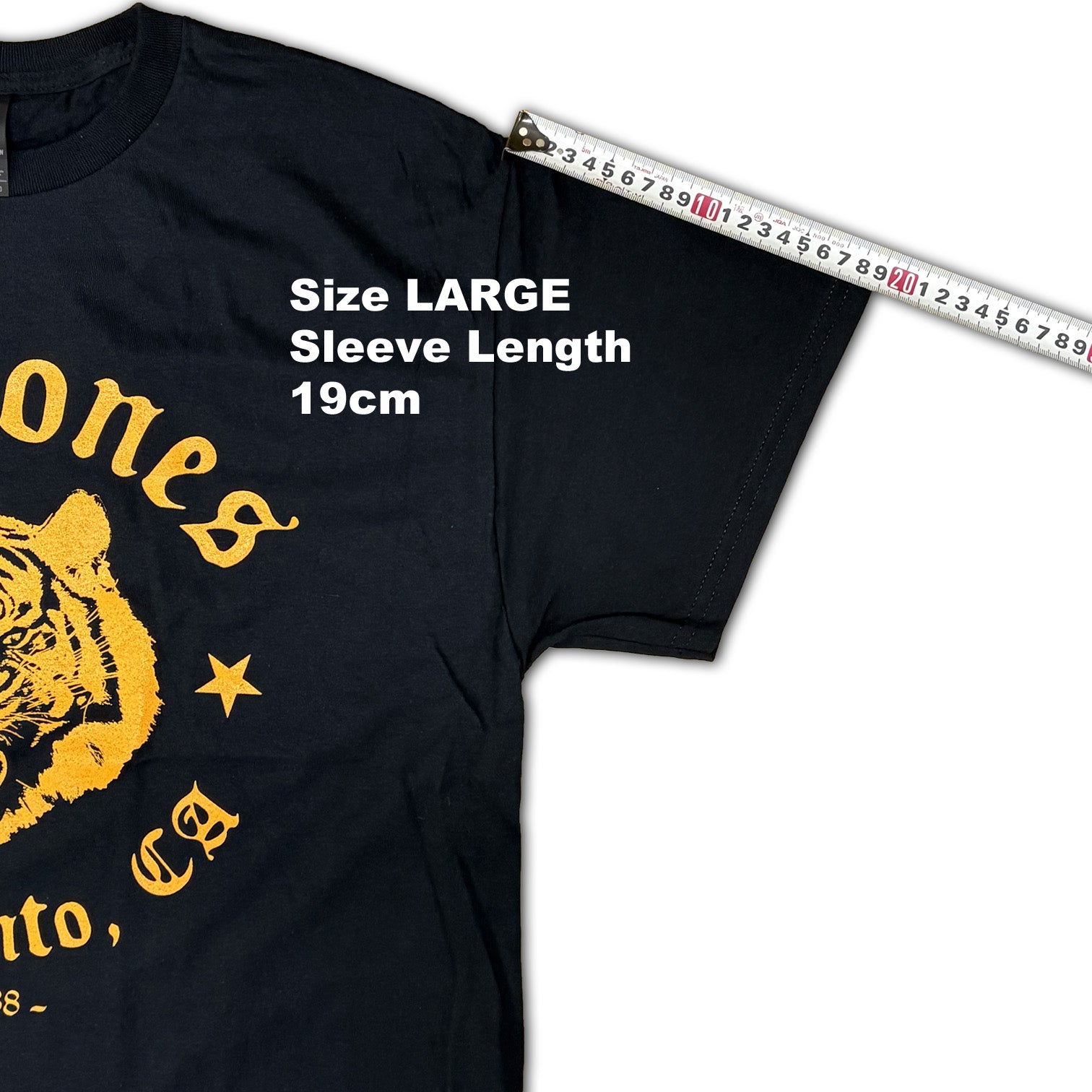DEFTONES / TIGER T-SHIRTS