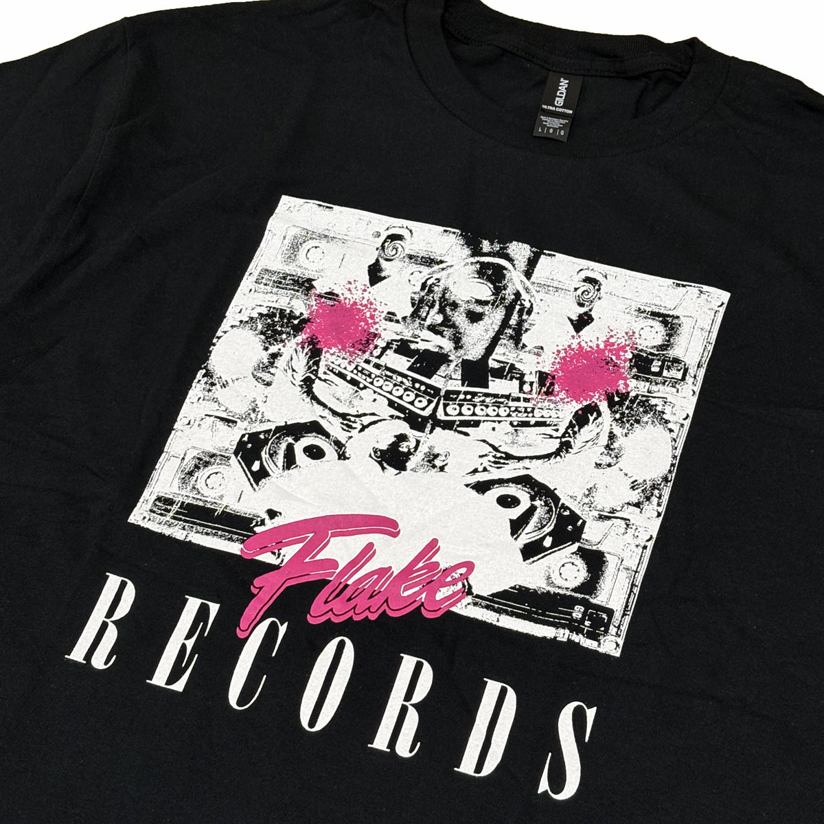 FLAKE RECORDS / DESIGNED BY チヨ(SPARK!! SOUND!! SHOW!!) T-SHIRT